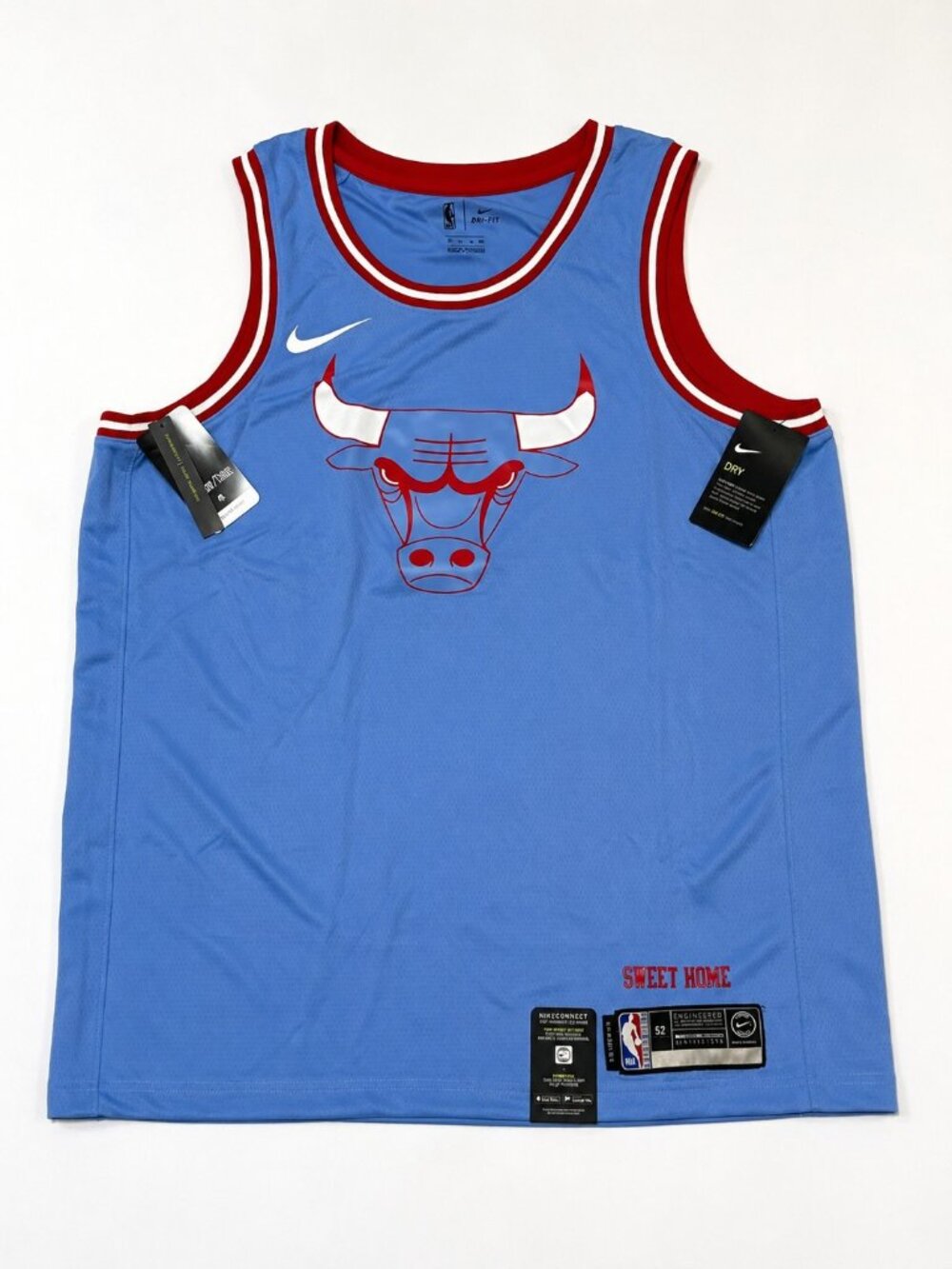 Nike Mens Chicago Bulls Sky 2019 2020 City Edition Dri Jersey Jordan XL 52